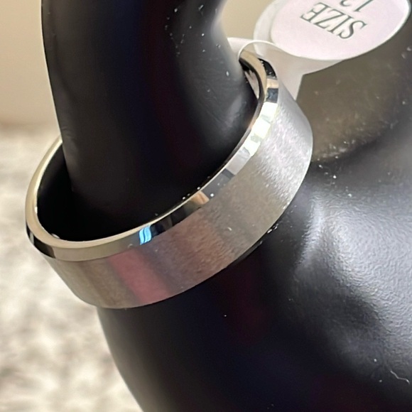 Silver Men's Ring - Picture 4 of 7